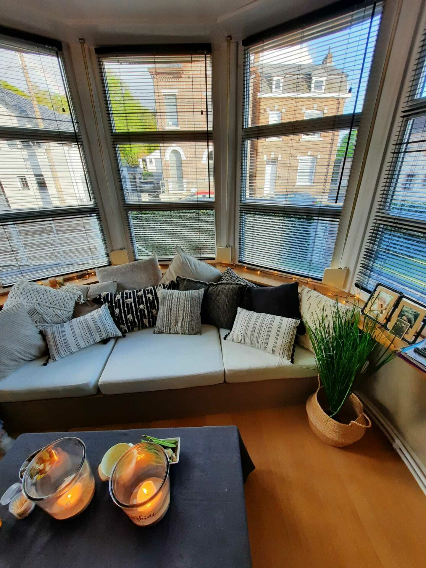 Bow window