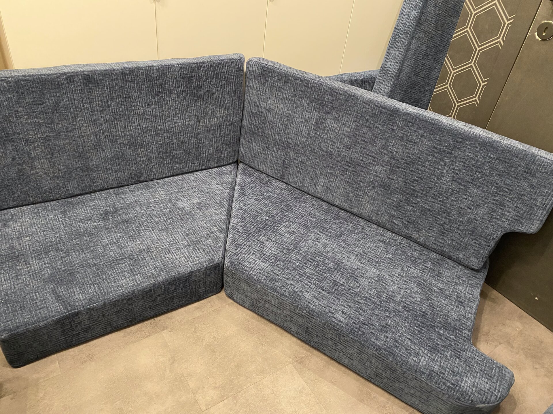 Confection sur mesure pour coussins de caravane